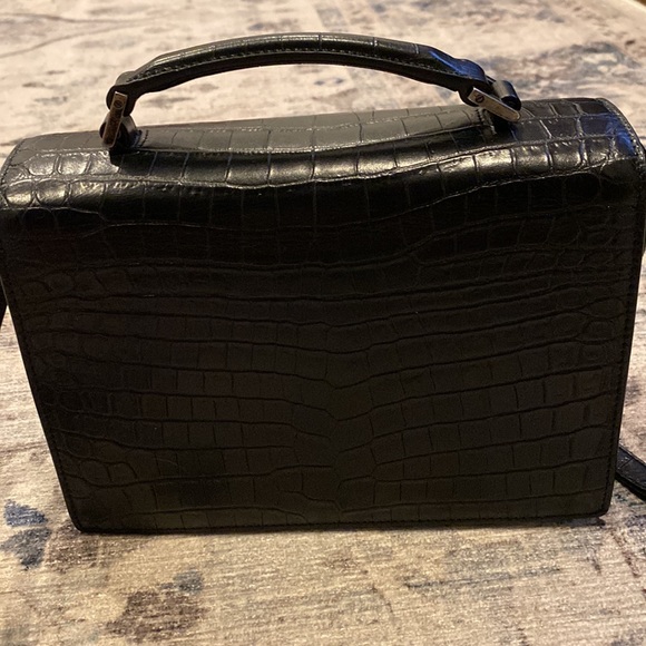 Saint Laurent Bellechasse bag in shiny black crocodile-embossed leather - Picture 7 of 9